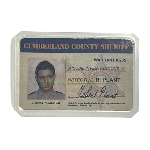 Supernatural (2005 - 2020) - Dean (Jensen Ackles) Robert Plant Cumberland Detective ID