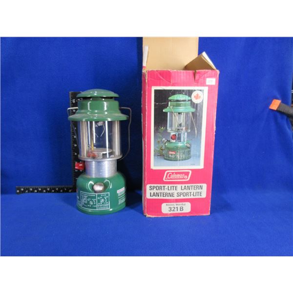 Coleman Sport-Lite Lantern Model 321B - Glass is Broken
