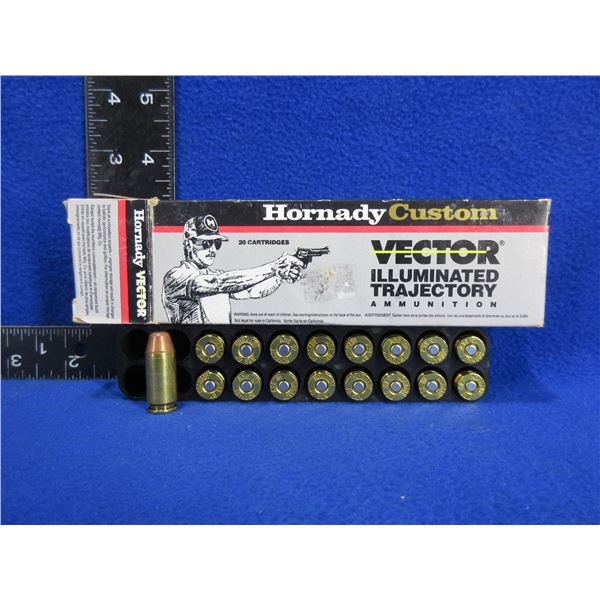 40 S&W 180gr FMJ Vector Illuminated Trajectory Cartridges