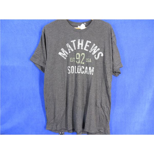 NEW - 1 T-Shirt - Mathews Solocam Est. 92 USA - XL