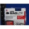 Image 2 : NEW - Mini Maglite LED Flashlight - Belt Holster Included