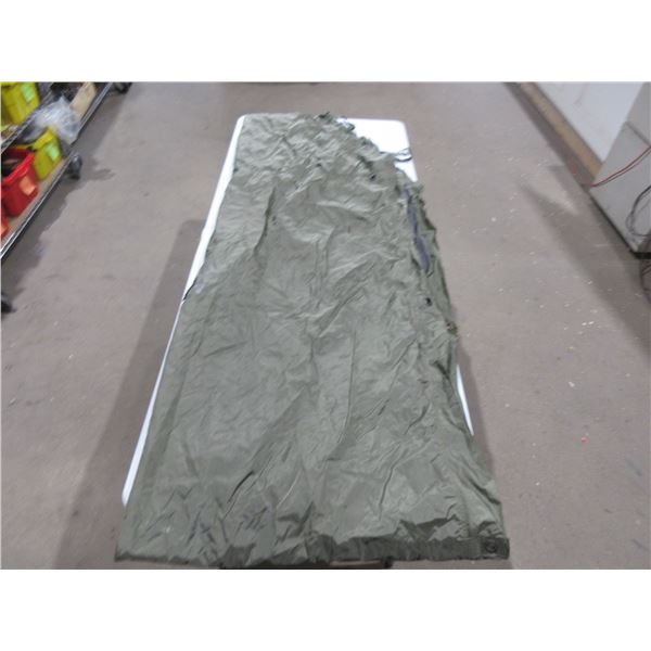 Military Sleeping Bag Cover - Zipper is Working