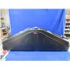 Image 1 : SKB Double Bow Hard Case with 2 Keys - 51" x 16" x 7 1/2"