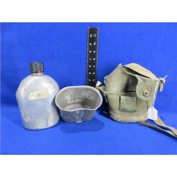 Vintage Canadian Military Canteen with Carry Pouch
