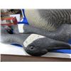 Image 2 : 4 Large Goose Decoys with Removable Heads