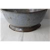 Image 3 : Enamel Dough Bowl