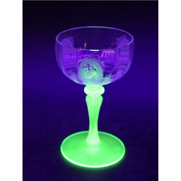 (4) Tiffin-Franciscan "Psyche Green" Uranium Glass Stemmed Liquor Glasses