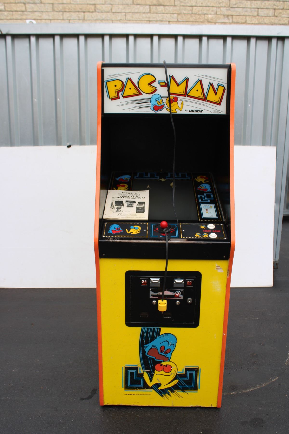 Coin Op Pacman ** 1980's Stand-up Coin Operated Pac Man Arcade Game (25x34x65 ...