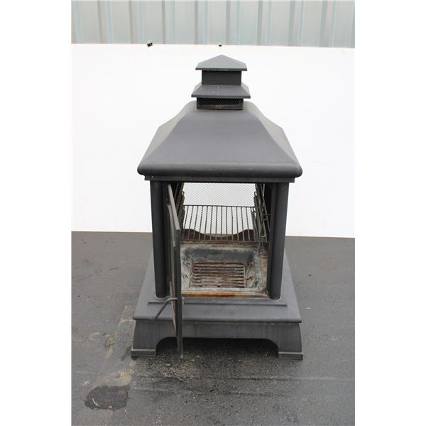 ** Metal Outdoor Enclosed Fire Pit - 30x30x52