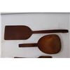 Image 3 : (3) Wooden Butter Spoons