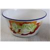Image 2 : (3) Enamel Bowls