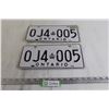 Image 1 : (2) Ontario 1989 License Plates