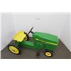 Image 1 : * John Deere 30 Series 1970s Pedal Tractor