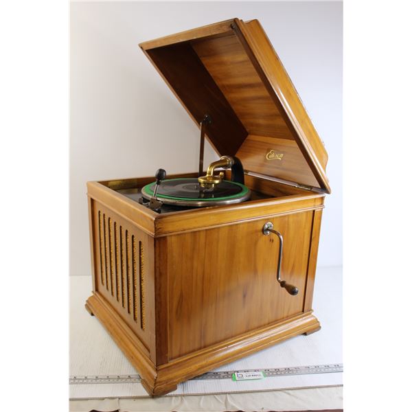 * Edison Tabletop Phonograph with Crank