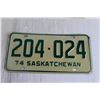 Image 3 : (2) 1974 Saskatchewan License Plates