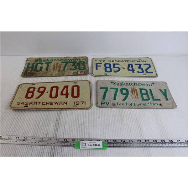 (4) Saskatchewan License Plates - 1981, 1972, 1971, PV