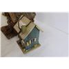 Image 4 : (3) Small Wooden Houses/Birdhouses - Florist Chum House's Roof is Coming Off