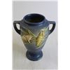 Image 3 : Roseville 121 8" Blue Freesia Vase