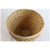 Image 2 : Vintage Indigenous Sweet Grass Basket
