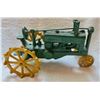 Image 2 : John Deere Cast Iron Tractor 11"