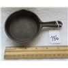 Image 1 : Salesman's sample cast iron fry pan 6"