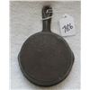 Image 2 : Salesman's sample cast iron fry pan 6"