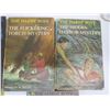 Image 4 : 825. Lot of Hardy Boys and Nancy Drew mystery books (7)