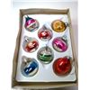 Image 3 : 909. Vintage Christmas ornaments, two boxes