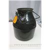 Image 1 : 966. Vintage 5 gallon milking can