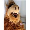 Image 2 : Plush Alf character.