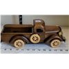 Image 5 : 2 wood model trucks.