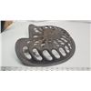 Image 4 : Cast iron tactor seat - 17"x16"