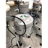 Image 2 : MOBILE FACIAL STEAMER MODEL 1000B