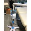 Image 2 : MOBILE TEETH WHITENING UNIT