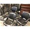 Image 1 : 5 MISC SPA AND OFFICE CHAIRS (PARTS OR REPAIR ONLY)
