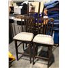 Image 1 : 4 BAR HEIGHT STOOLS