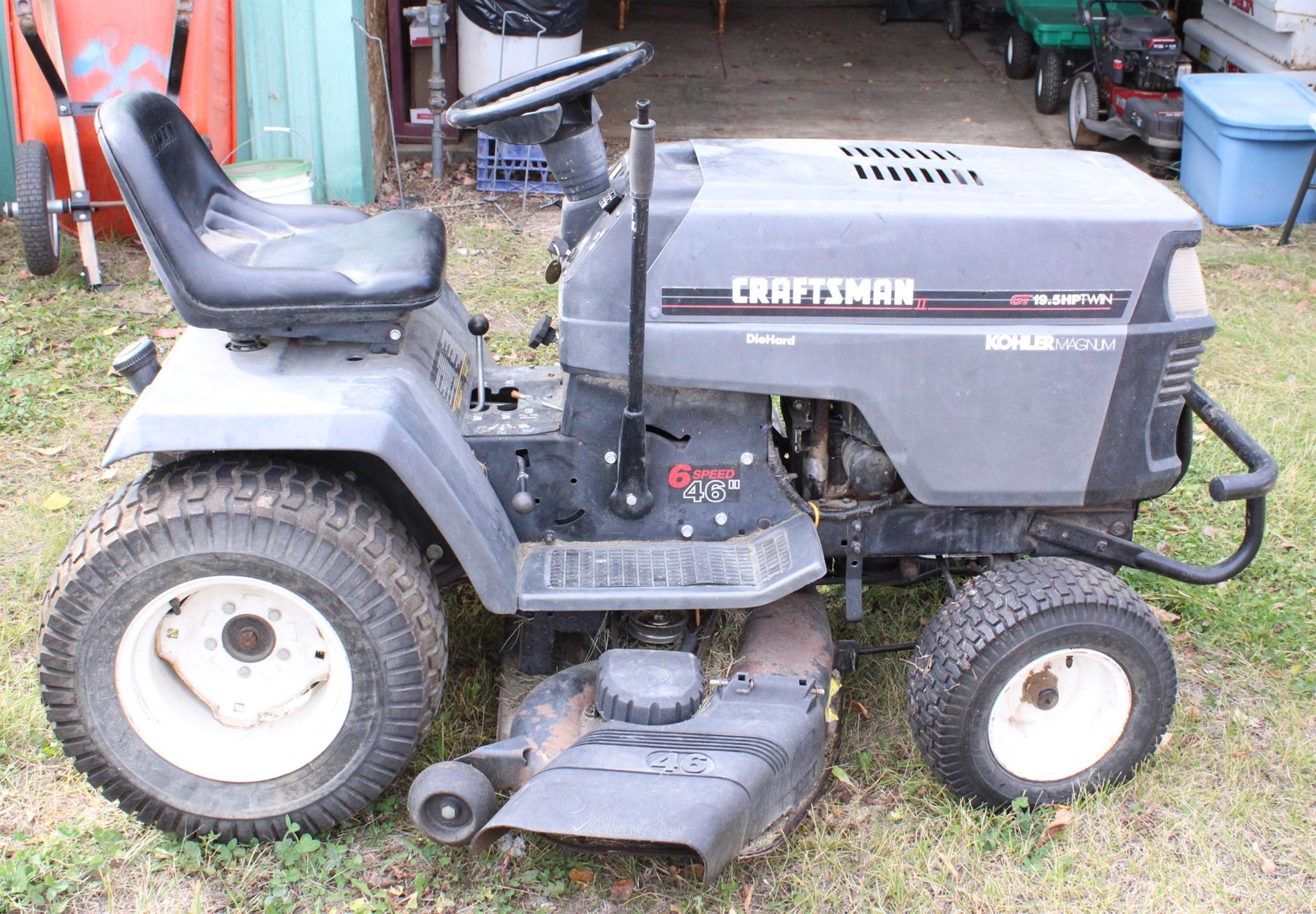 CRAFTSMAN GT 19.5HP TWIN HD GARDEN TRACTOR