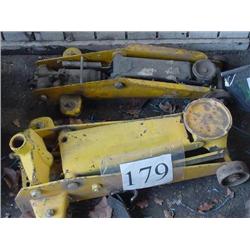 2 Floor Jacks