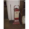 Image 1 : Clark Vacuum
