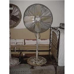 Pedestal Fan