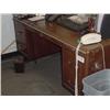Image 1 : Desk
