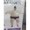 Image 2 : 4 Adult Halloween Costumes ; 3 Sumo Wrestlers, 1 Panda