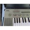 Image 2 : Yamaha PortaSound PC-100 Keyboard with Case