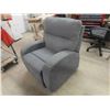 Image 1 : Clean Modern Recliner Chair