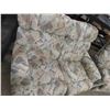 Image 6 : LazyBoy Recliner & Matching Reclining Love Seat