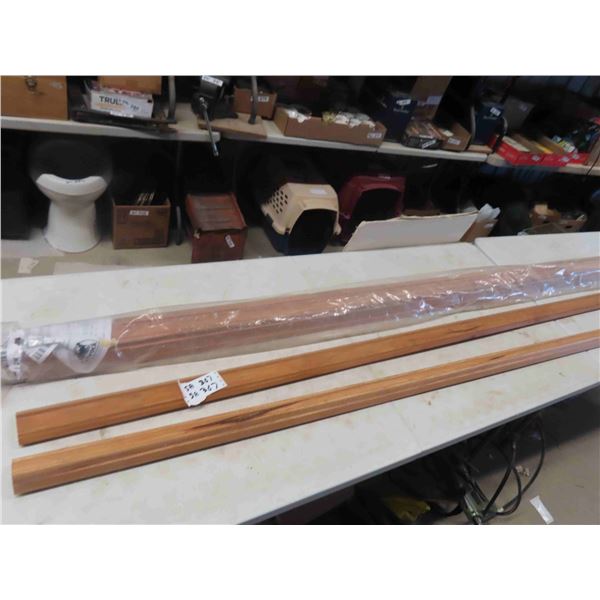 4 pcs of Oak Trim/ Molding 8' Long