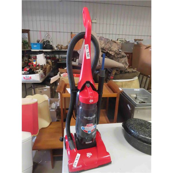 Dirt Devil Upright Vacuum