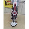 Image 2 : Hoover Pet Steam Cleaner with Accessories