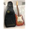 Image 1 : Electric Guitar w/soft cover