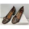 Image 2 : Pair of Chloe ladies leather shoes w/ box - size 36 Made in Italy